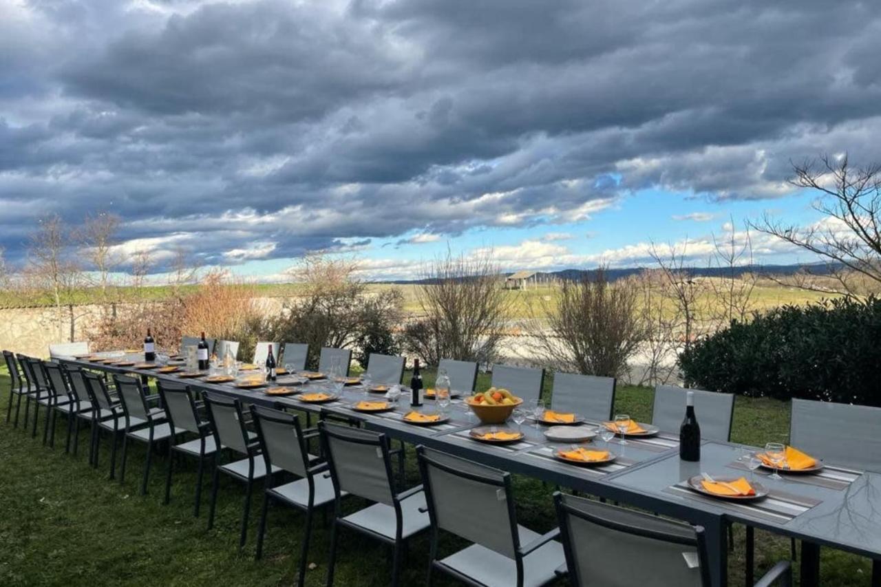 Family Villa At 1H15 From Lyon Precieux Екстериор снимка